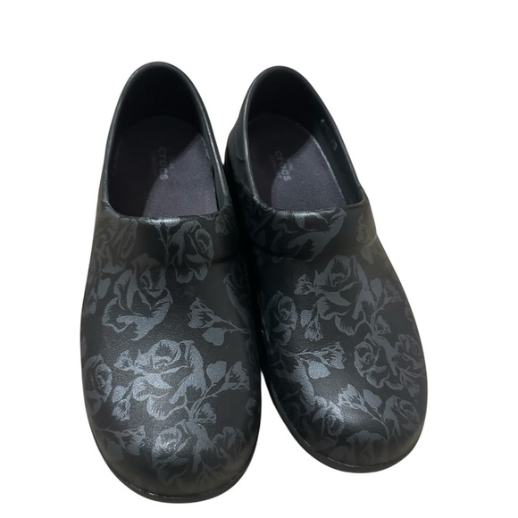 Crocs Neria Pro II Womens 10 Floral Black Shoes Slip On Clogs Comfort Non Slip - Picture 1 of 8